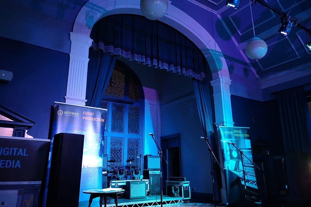 Lincoln Blue Room Stage Lincoln Blue Room stage music