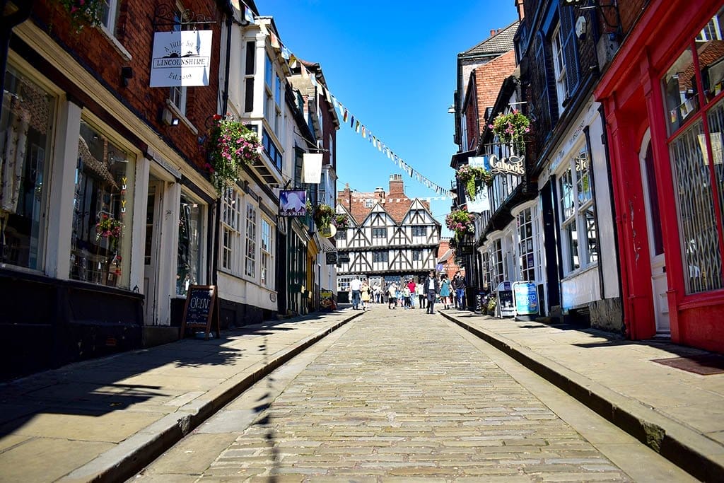 Steep Hill Lincoln straight