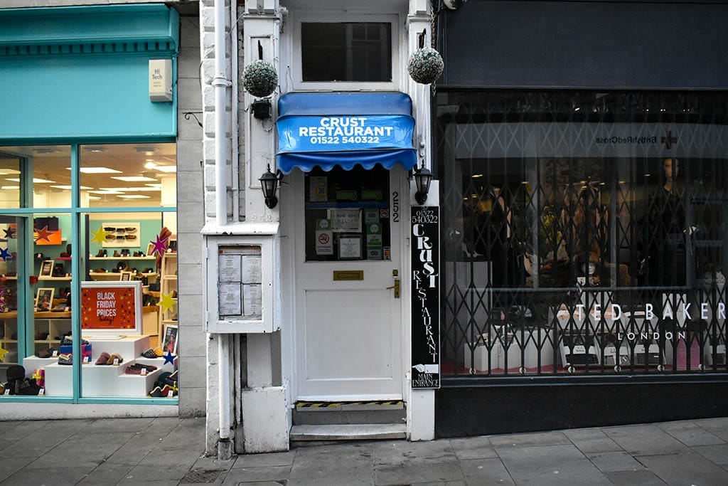 Crust Restaurant Lincoln Door Crust restaurant Lincoln entrance