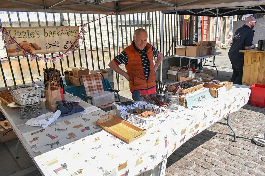 Lizzies Barkery Lincoln Farmers Market Lizzies Barkery Lincoln Farmers Market