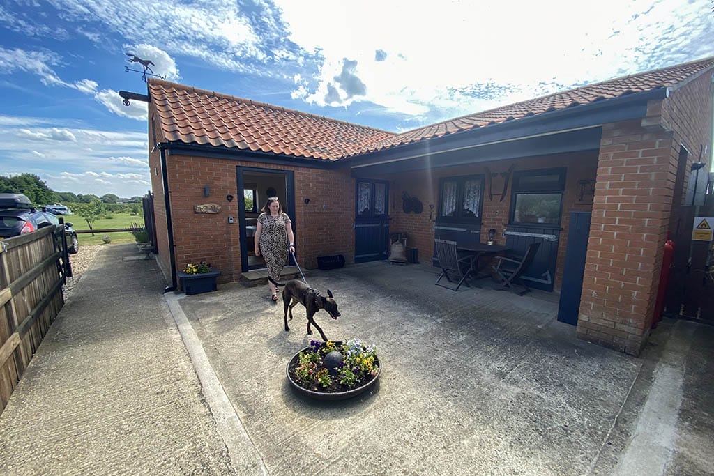 The Stables Firsby outside