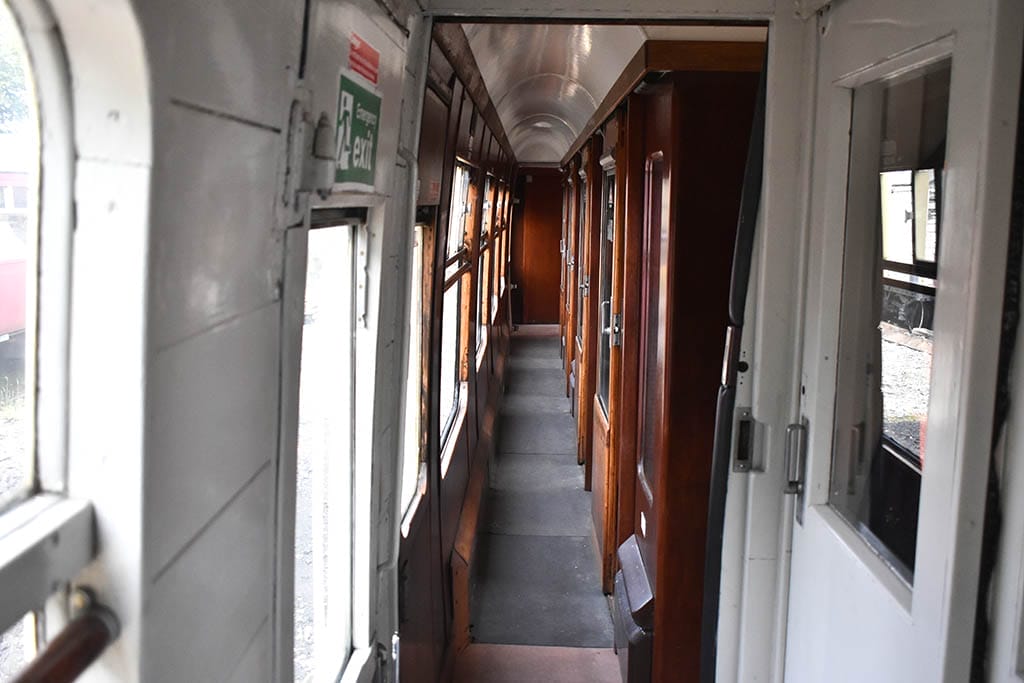 Lincolnshire Wolds Railway Corridor Corridor carriage