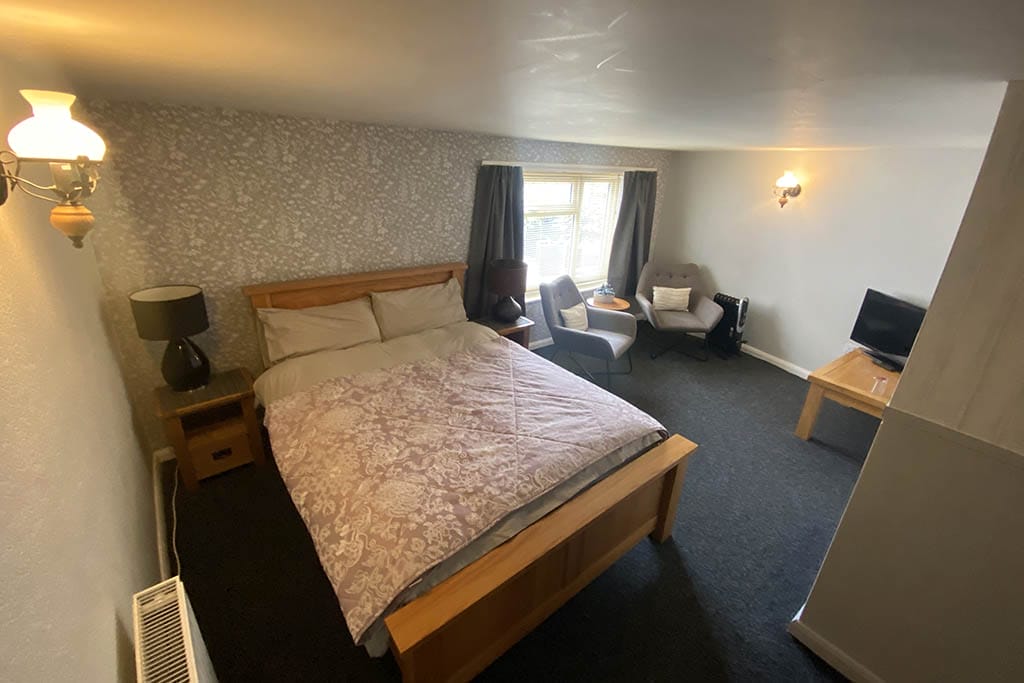 The Traveller's B&B Double Bedroom The Traveller's B&B Louth double bedroom