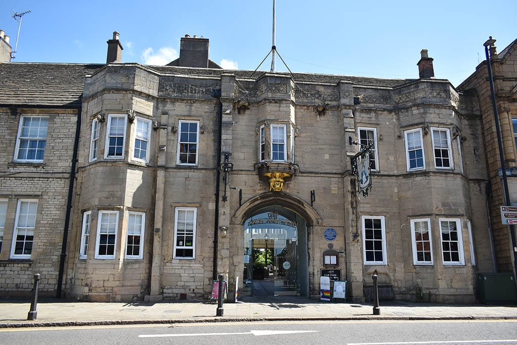 Angel and Royal Grantham