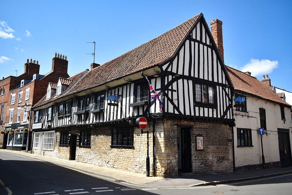 Blue Pig Grantham Blue Pig Tudor building Grantham
