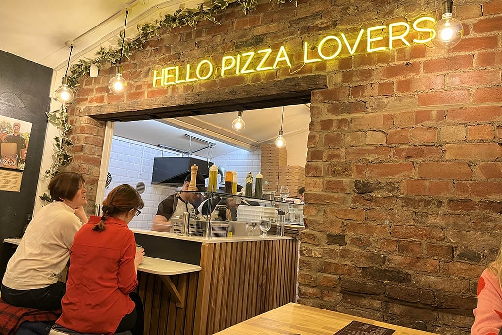 Slow Rise Lincoln Best pizza in Lincoln: Slow Rise