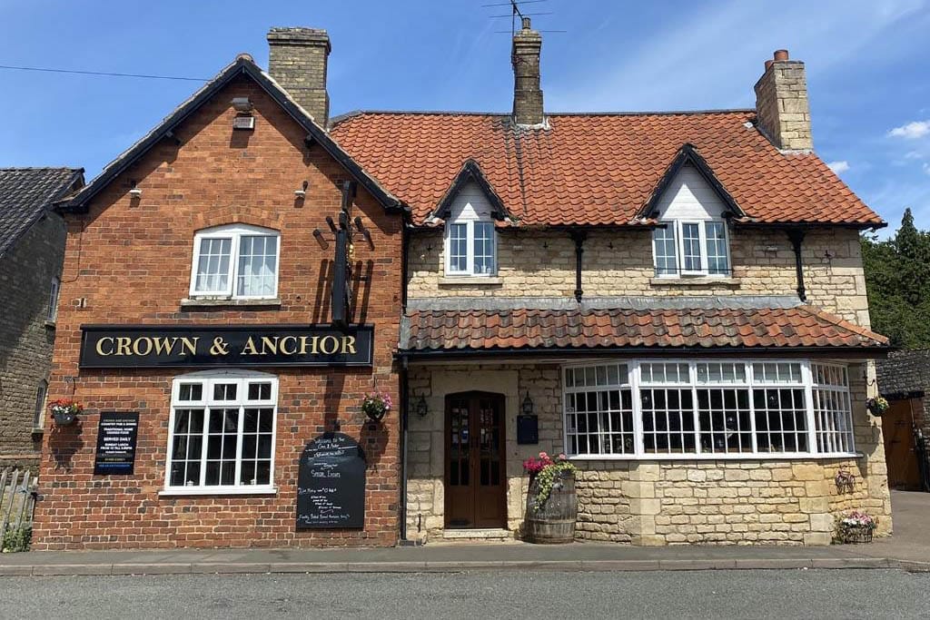 Places to stay near Grantham: Crown & Anchor, Welby
